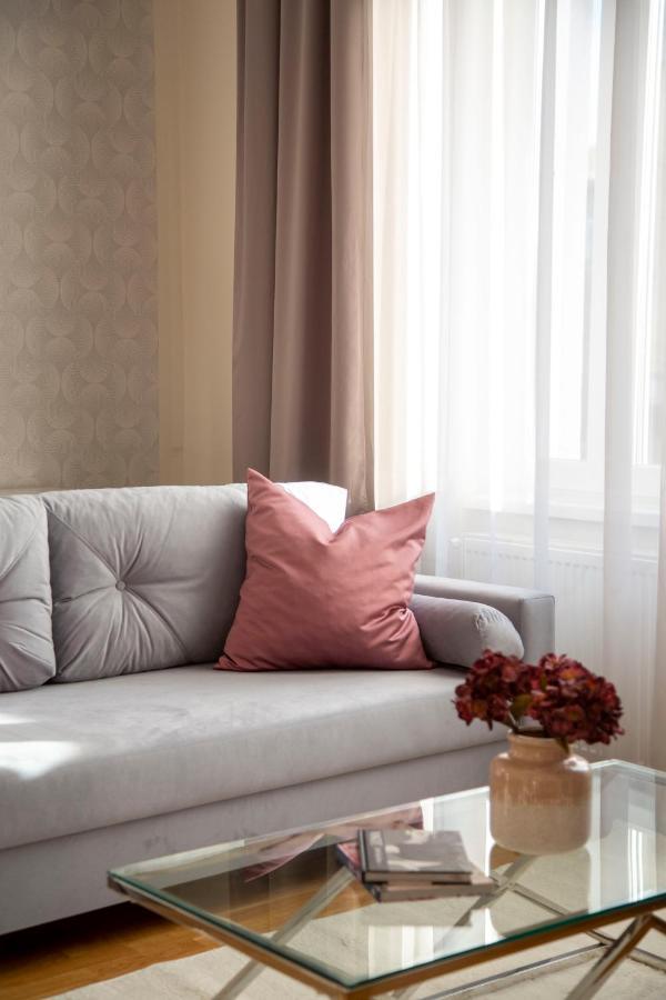 Luxury 3Bedrm 2Bathrm Apartment With Danube River View Budapeste Exterior foto