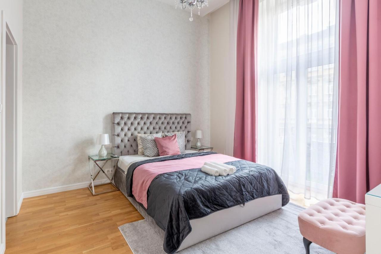 Luxury 3Bedrm 2Bathrm Apartment With Danube River View Budapeste Exterior foto